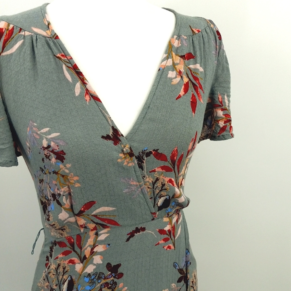 Lulu's Maxi Dress Size S Seafoam Green Floral Print Surplice Front Wrap Skirt - Picture 4 of 15